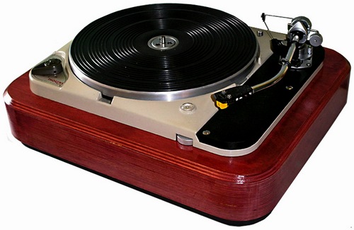 Thorens TD-124